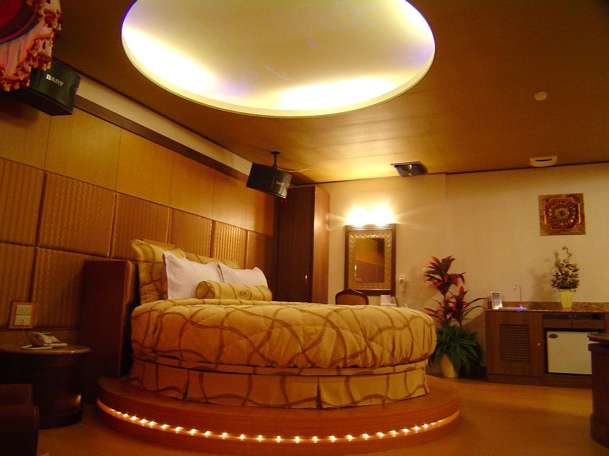 Daniel Spa MotelPingzhen エクステリア 写真