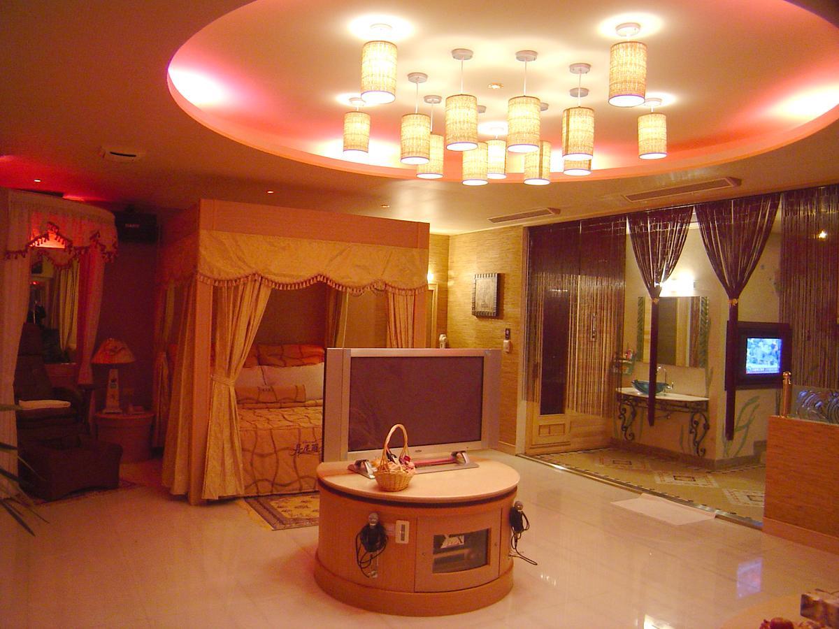 Daniel Spa MotelPingzhen エクステリア 写真