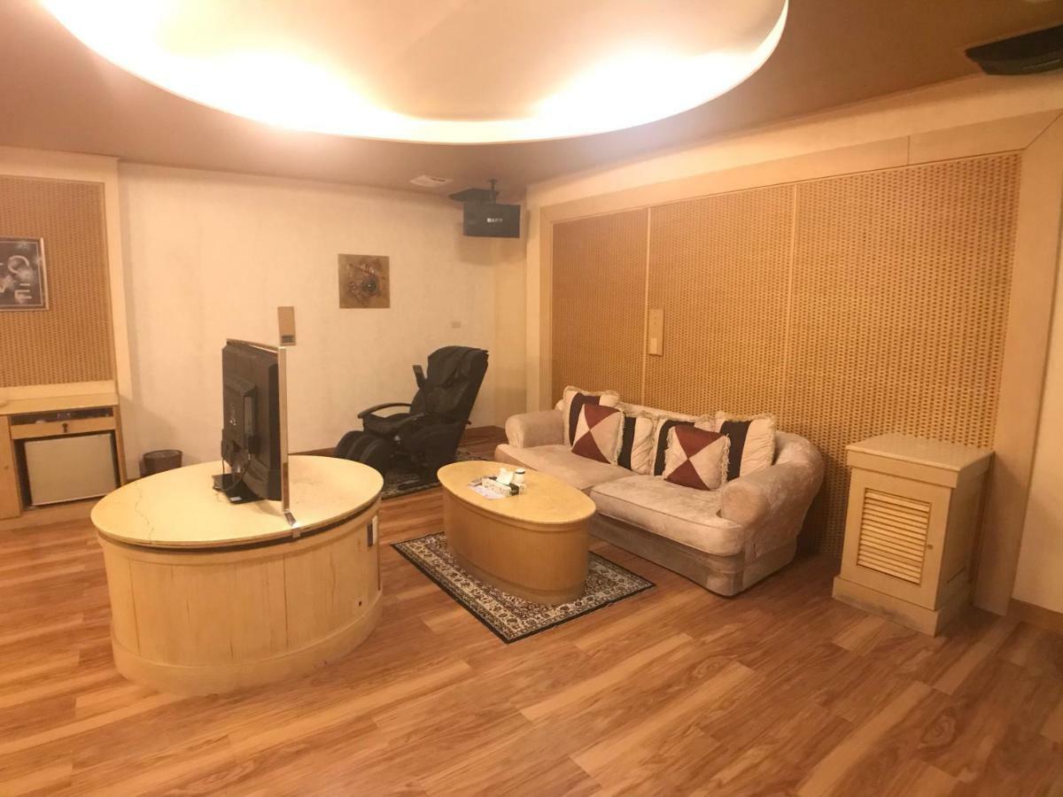 Daniel Spa MotelPingzhen エクステリア 写真